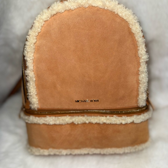 Michael Kors Camel Shearling Backpack New in Packaging - Picture 5 of 12